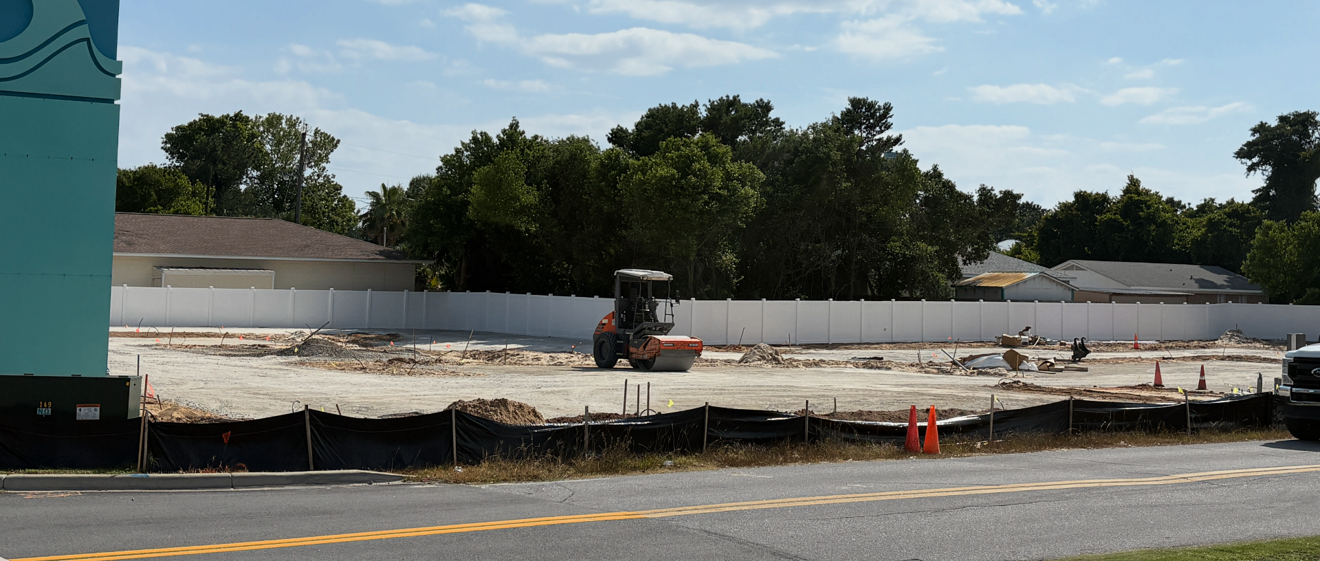 Completed vinyl fence installation at the City of PCB overflow parking lot improvement project